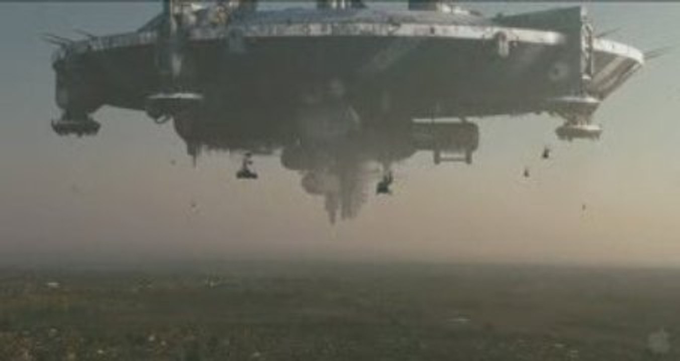 District 9 - Teaser Trailer