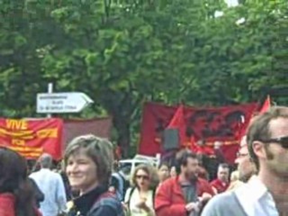 Défilé du 1er Mai à Paris sur Rue89 (1)