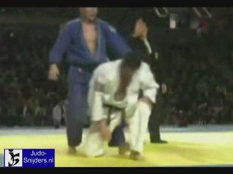 Judo 2009 Tbilisi: Pershin (RUS) - Hirschier (SUI) [-90kg]