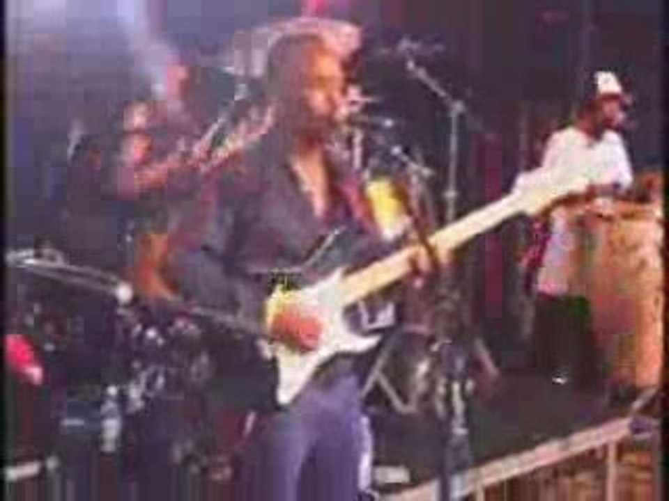 djakout mizik : lwé kris la    "live espace chevreul 2007"