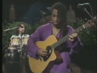 Joan Baez - Love Is Just A Four Letter Word