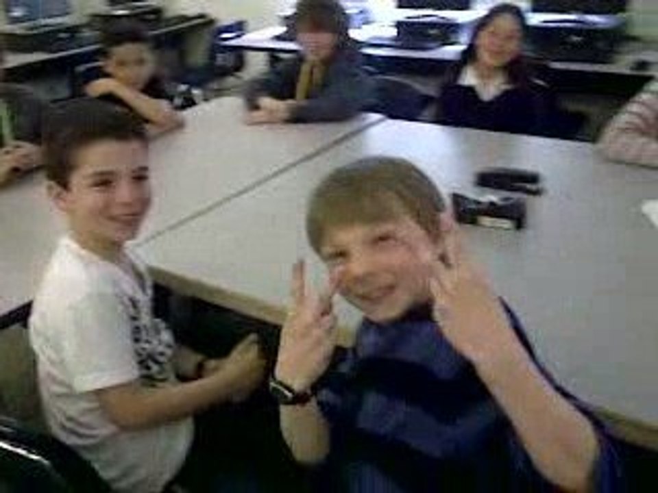 Un coucou en salle informatique