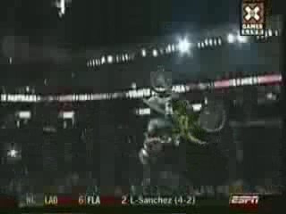 Travis Pastrana DOBLE BACKFLIP