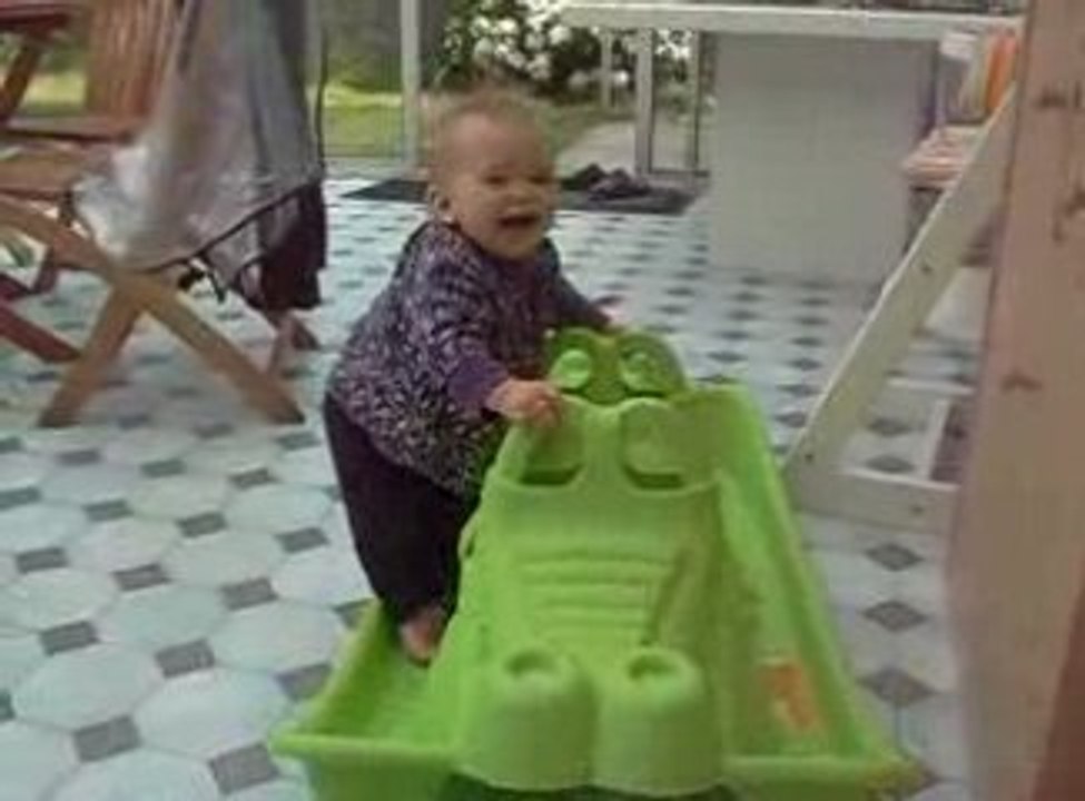 20090501 la balancoire selon Chloé