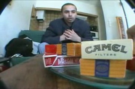 5 jours sans cigarette rend fous!!! Court métrage