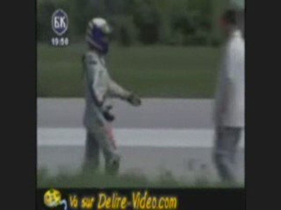 Course entre moto,avion,voiture