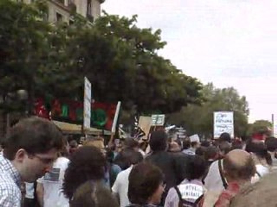 Instantané de la manif anti-Hadopi du 1er mai