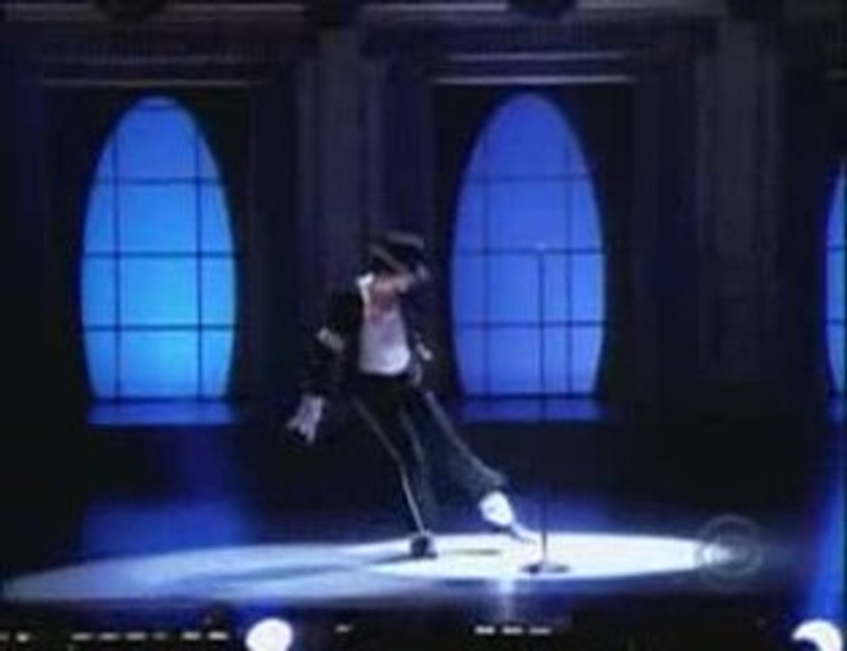 MICHAEL JACKSON - BILLIE JEAN - LIVE CONCERT PERFORMANCE