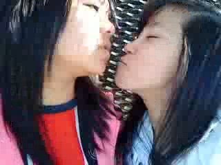 Elle - Melissa (Des Barres...)