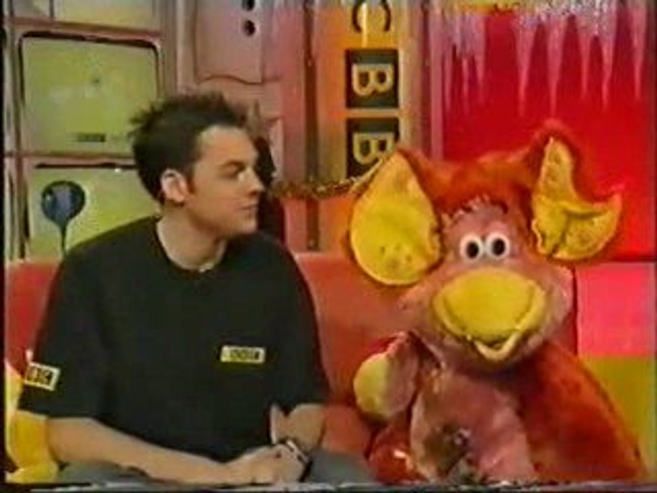 CBBC2 Lunchtime Continuity - Friday 5th January 2001