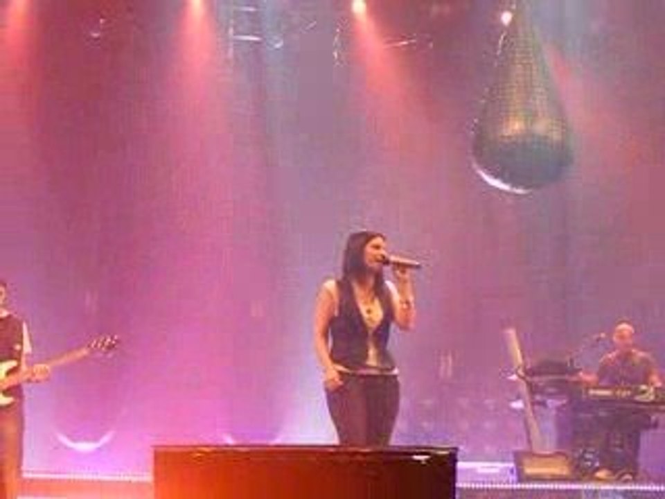 repet laura pausini