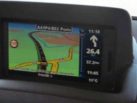 Renault Clio III Carminat TomTom : Limites de vitesse