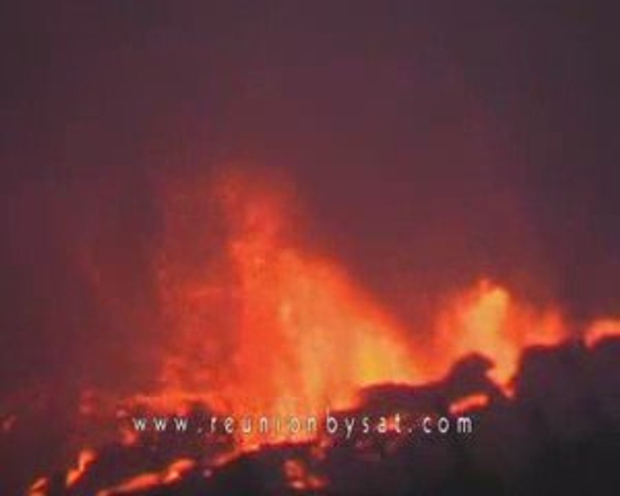 Volcan Piton de la Fournaise Eruption du 2 avril 2007