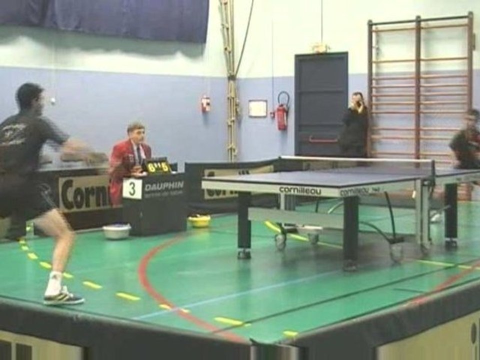 Tennis de table : Julien l'italien