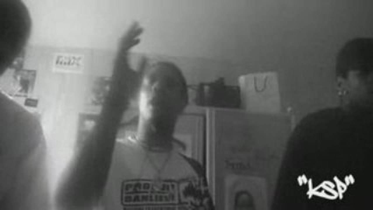 S.pion...®, Nilj, Silax - Ke'ye burn