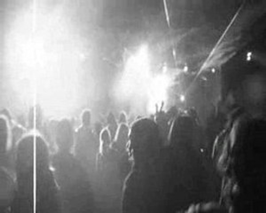 Teknival2009  night (n&b)