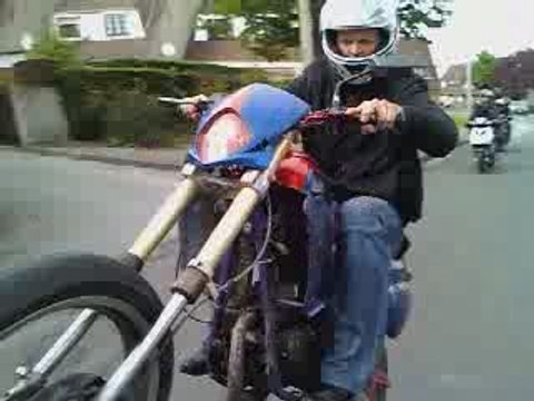 petit tour et wiwi en roue derby metrakit mk 80cc