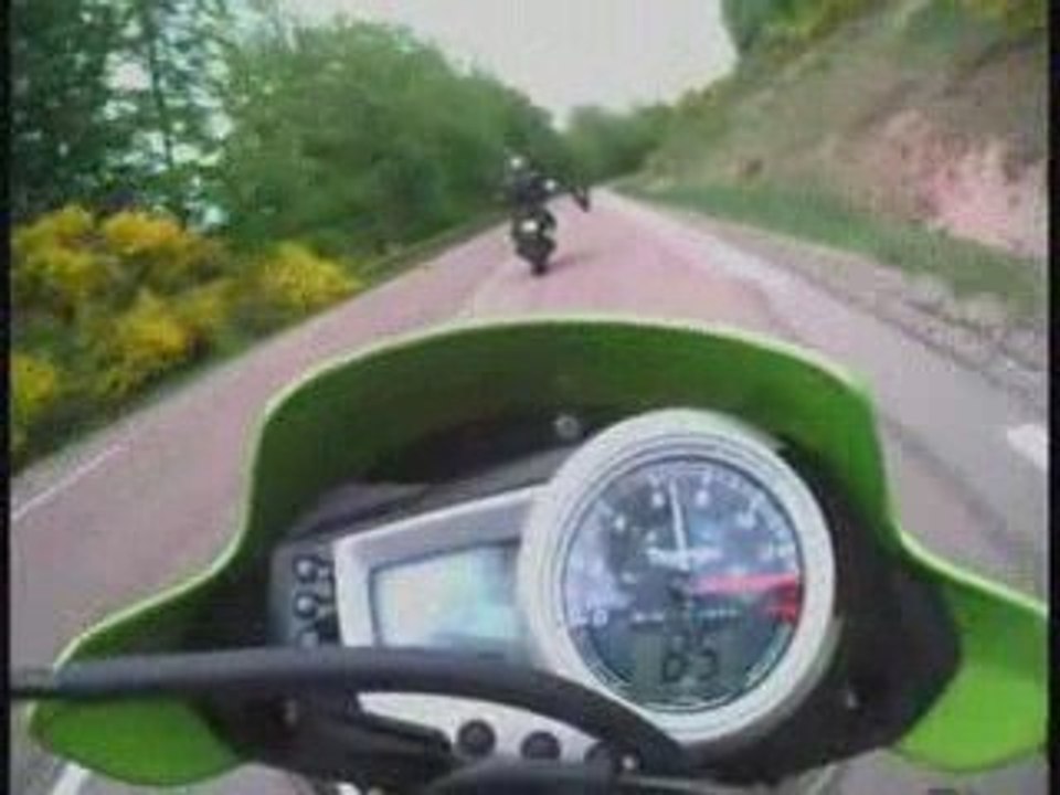 Moants : montée de Chateau Chinon jusqu'aux Settons