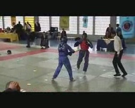 Combat-75kg juniors championnat de france 2009 remy (rouge)