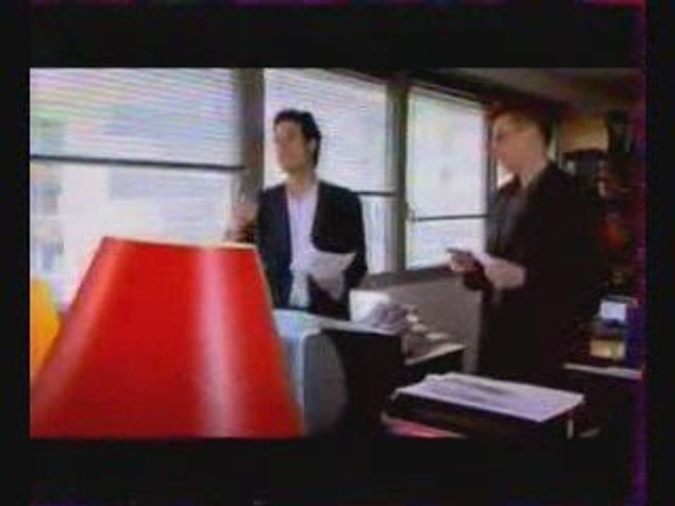 Trafic drogue par la CIA pour ghettos noirs..(Infos sous VO)