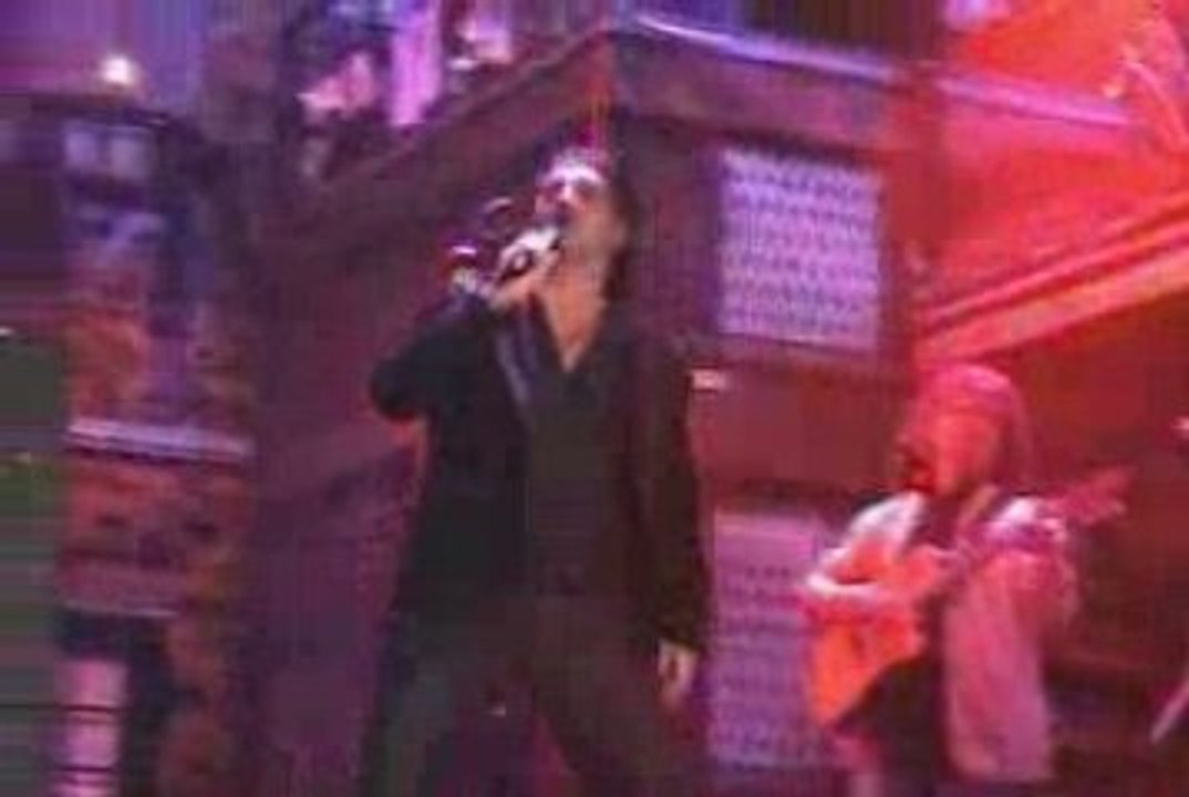 5toPiso. extraido de la pagina www.ricardoarjona.com