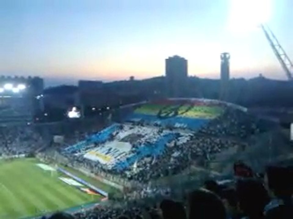 OM-TFC - aux armes + entrée des joueurs avec tifos