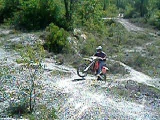 regis fait de la moto