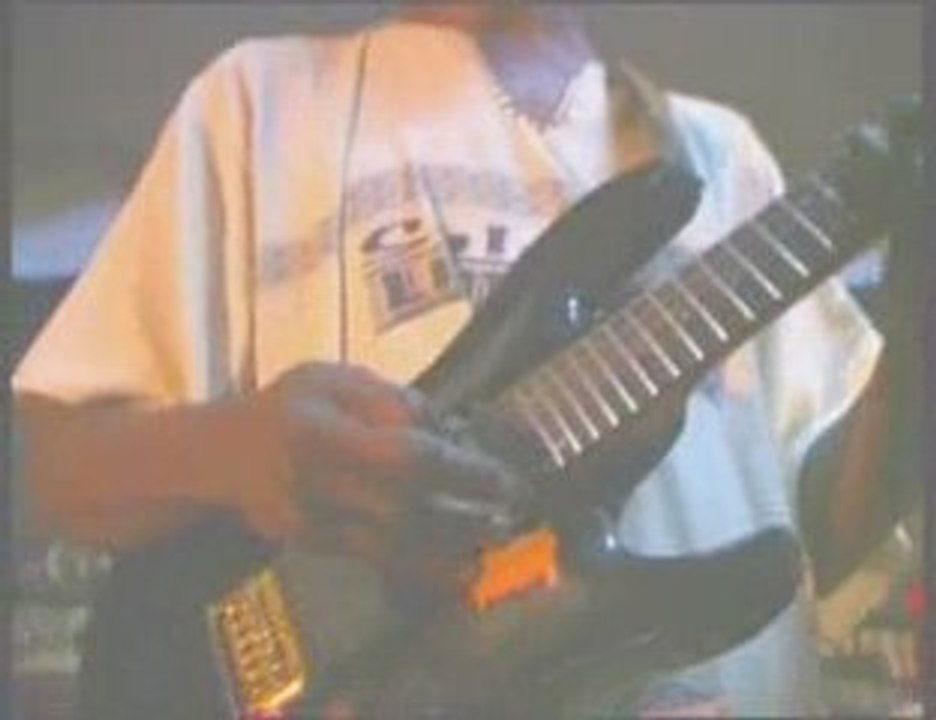 Dailymotion - Starehe - a Music video - Google Chrome