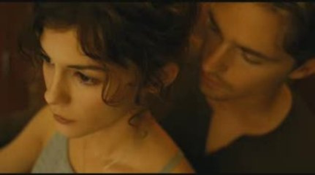 CHANEL №5 "ENGLAND"