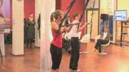 Jukari "Fit To Fly" Session blogueuses