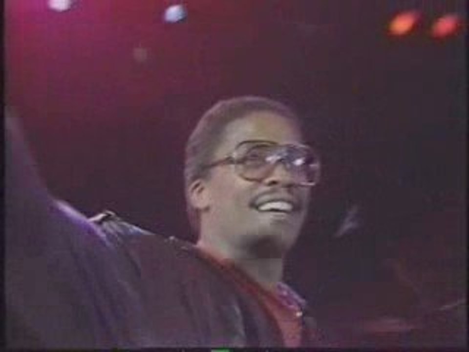 Herbie Hancock & Grandmaster Flash - Rock it - LIVE