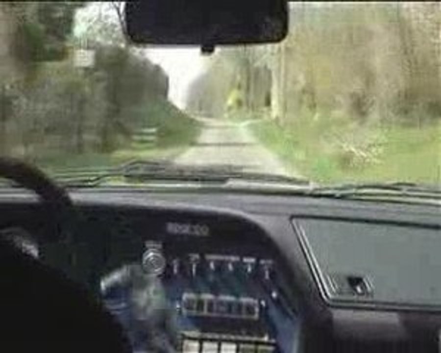 Rallye de Vervins 2009 Cam embarquée ES4 RYEZ-RYEZ