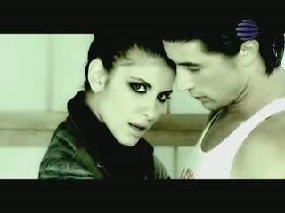 Anelia - Ne me prinujdavai