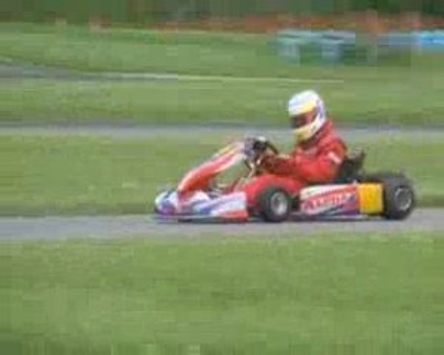 MINIBOU X30 AUTOREILLE  AOÛT 08