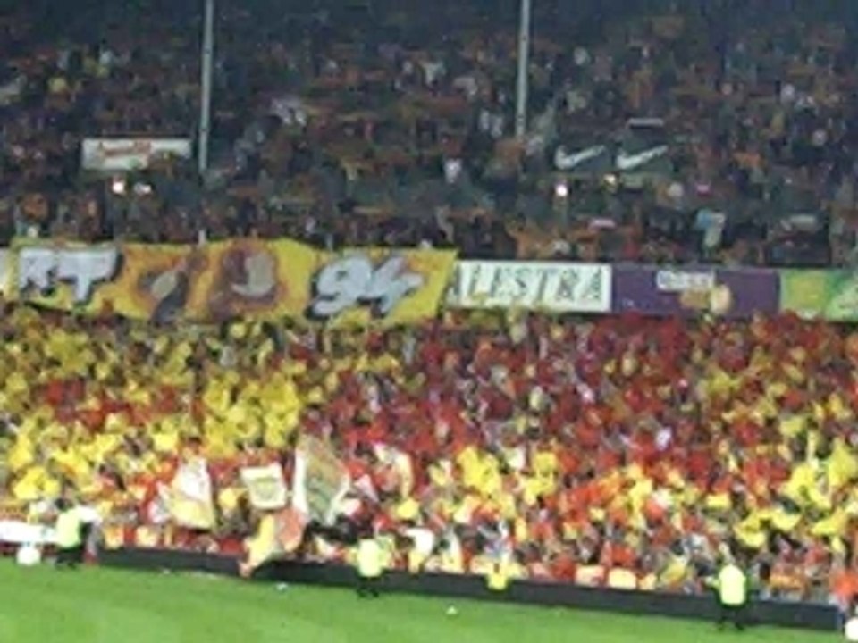 Les corons pendant lens strasbourg 4 à 1