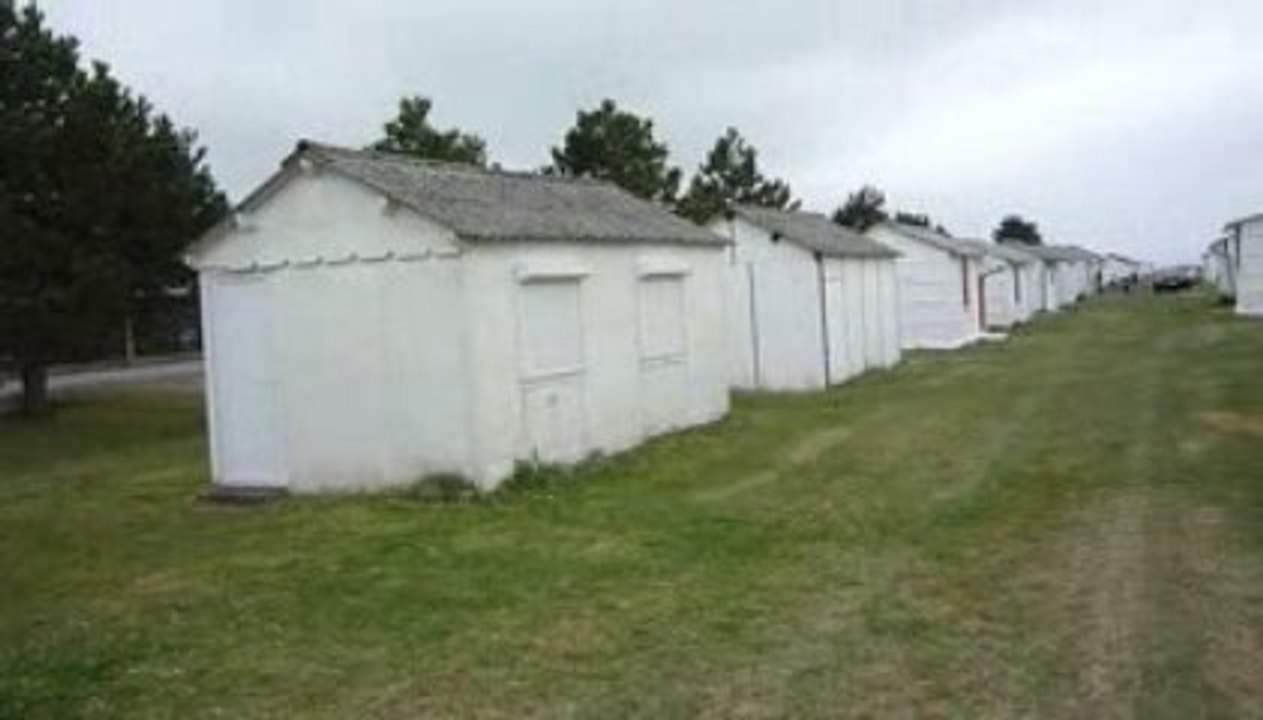 les petites cabanes de saint-jean-le-thomas