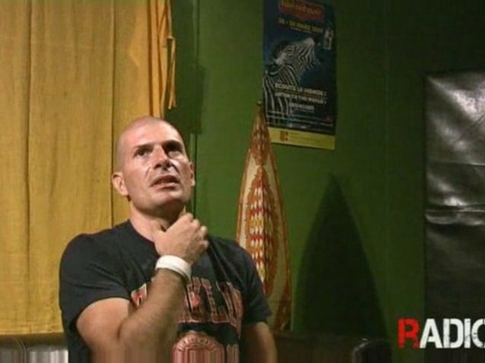 Interview akhenaton sur Radio 2R