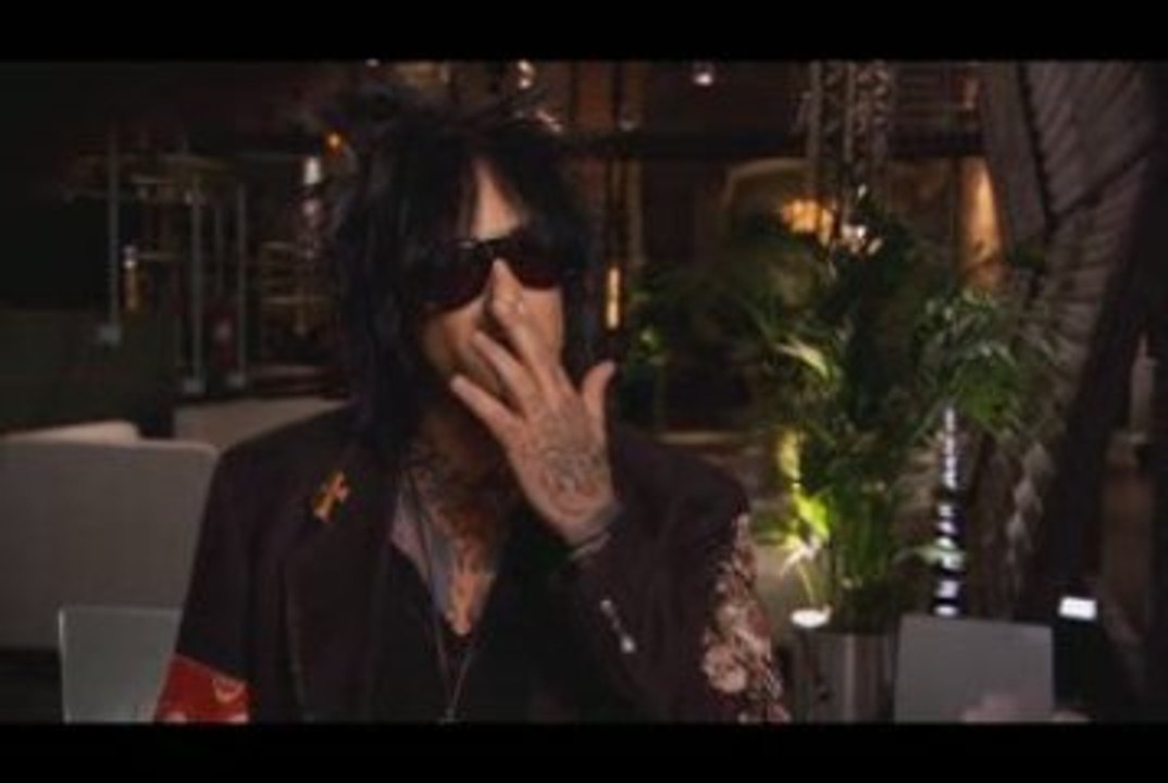 Bones: About Mötley Crüe on the S4 Finale 2