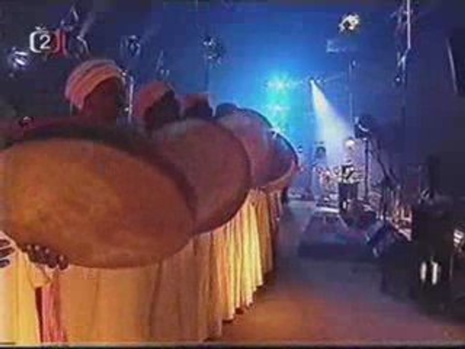 Jean Michel Jarre - Live From Egypt Millenium 2000 Intro