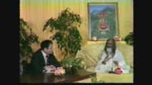Do You Have Divine Powers - Maharishi Mahesh Yogi