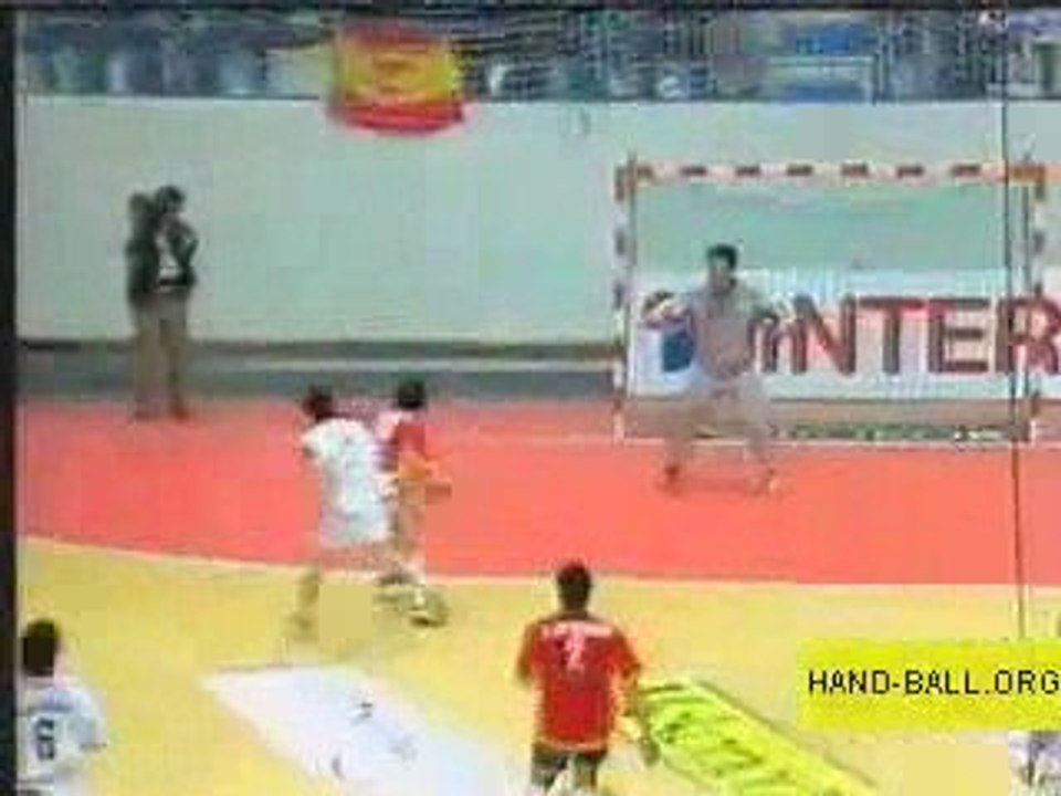 roucoulette magnifique de hand