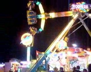 Fête foraine de Tours 2009 - Boomerang (Off-Ride) de nuit