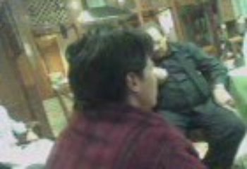 hermano de castelon cantando mui bueno