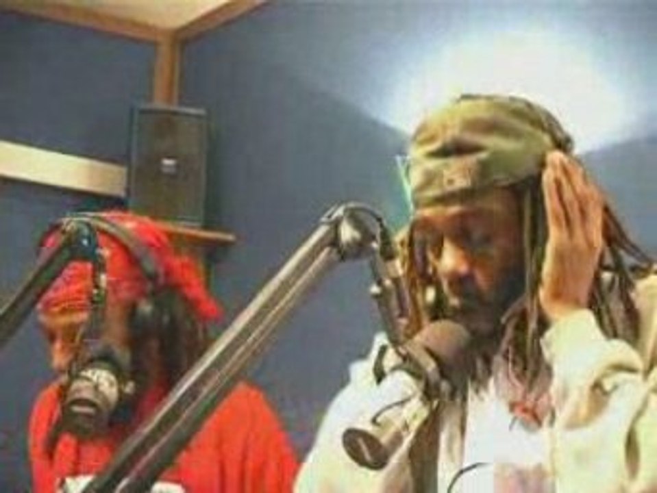 Fefe Typical & Tiwony