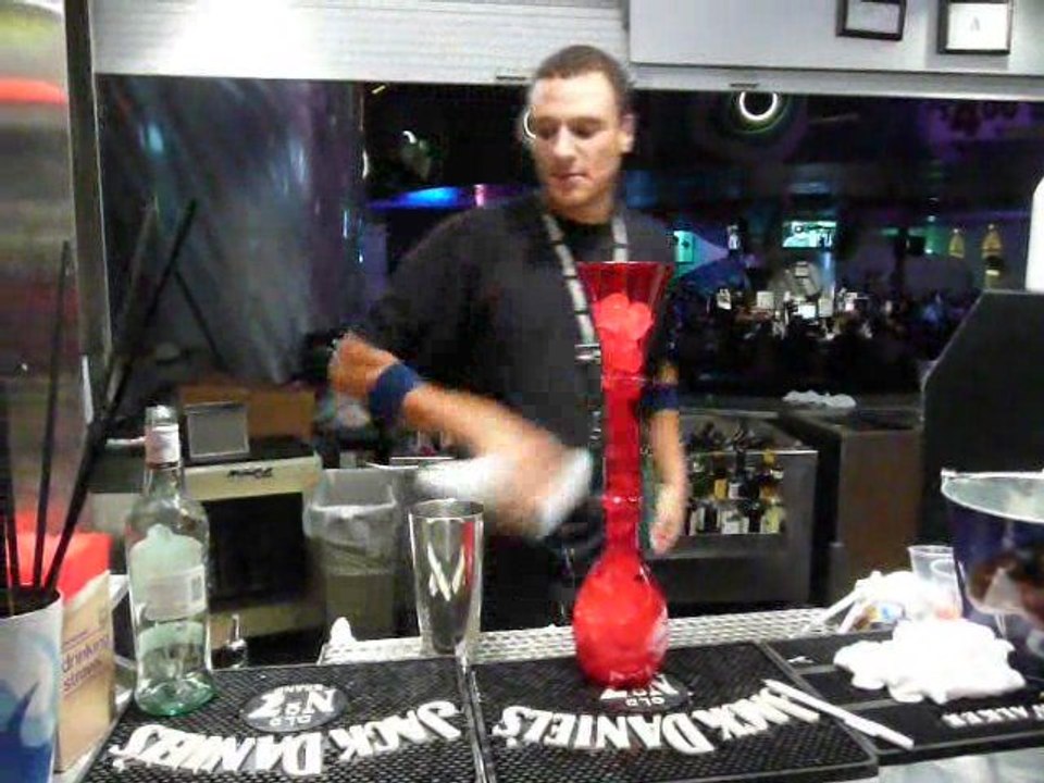 Barman à LAS VEGAS Hôtel Casino HARRAH'S