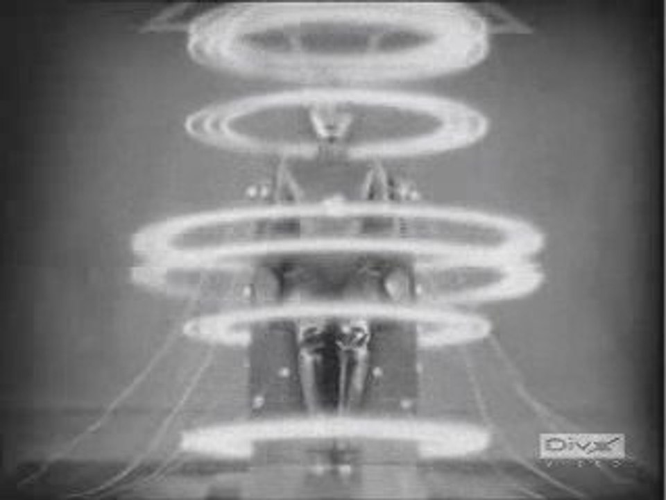 L'Oeuf Raide - Unreal Movie Song