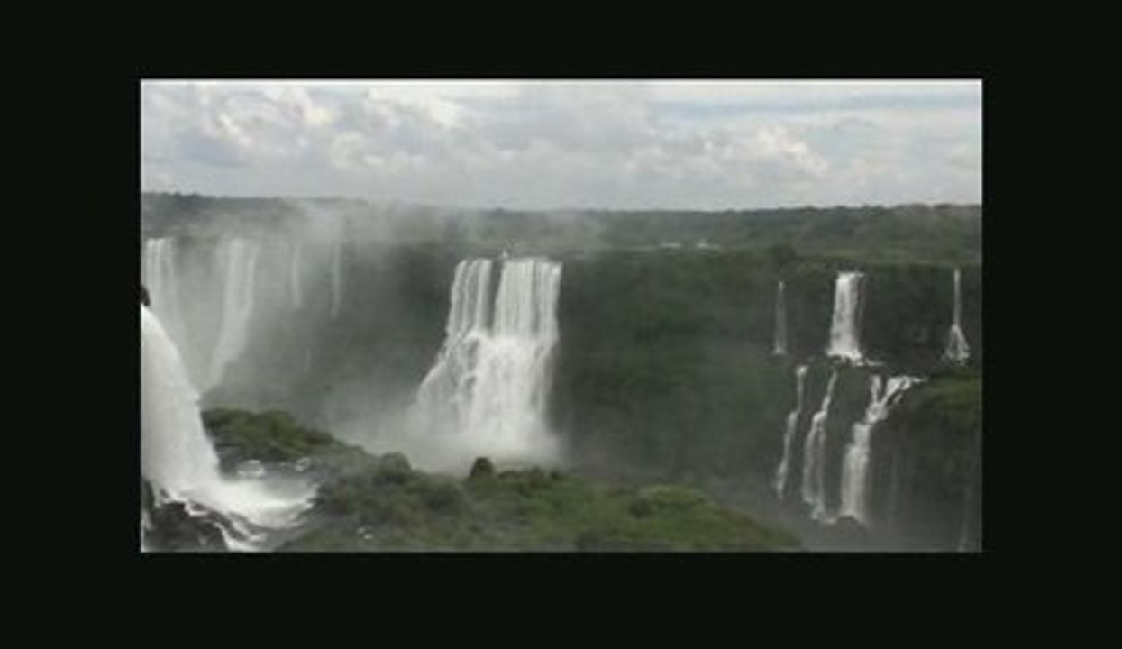 AroundTheMonde aux Chutes d'iguazu
