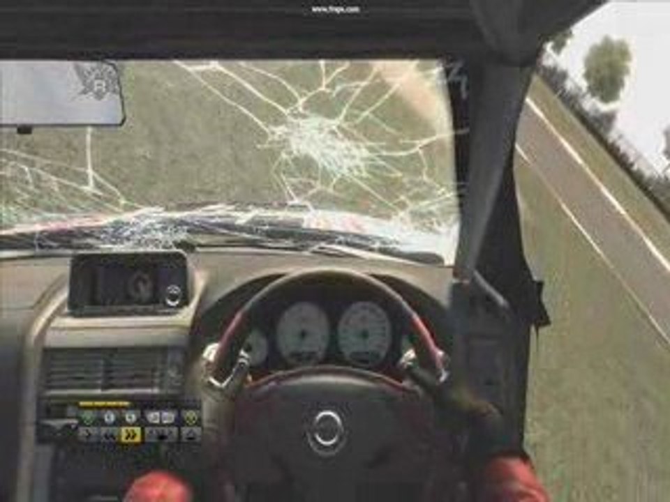 Race driver grid crach 2 vue (int)