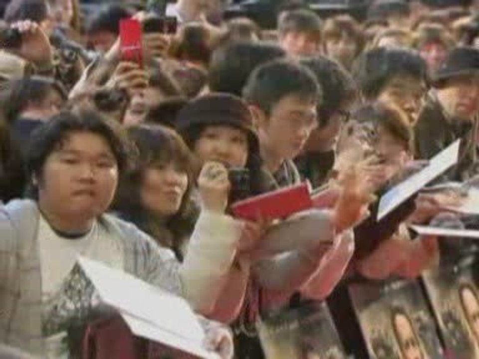 Tom Hanks at Angels & Demons premiere in Japan
