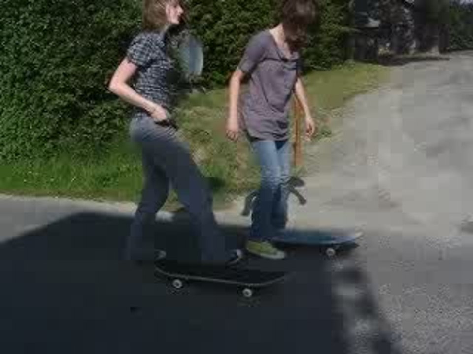 Yeah, on fait du skate, nous (H) xD